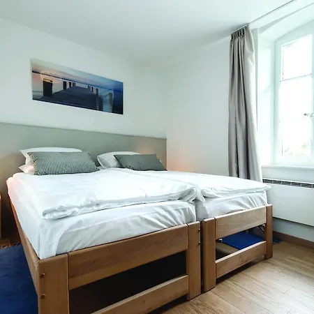 Chateau Rochefort Bed & Breakfast 4*