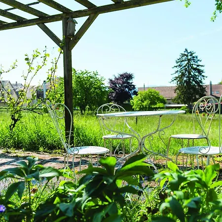 Bed & Breakfast Chateau Rochefort 4*