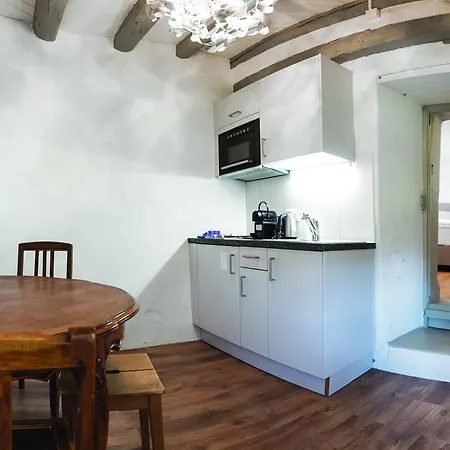 Chateau Rochefort Готель типу 